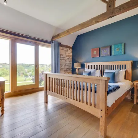 5 Bed In Richmond Oc-g0159 Semesterbostad